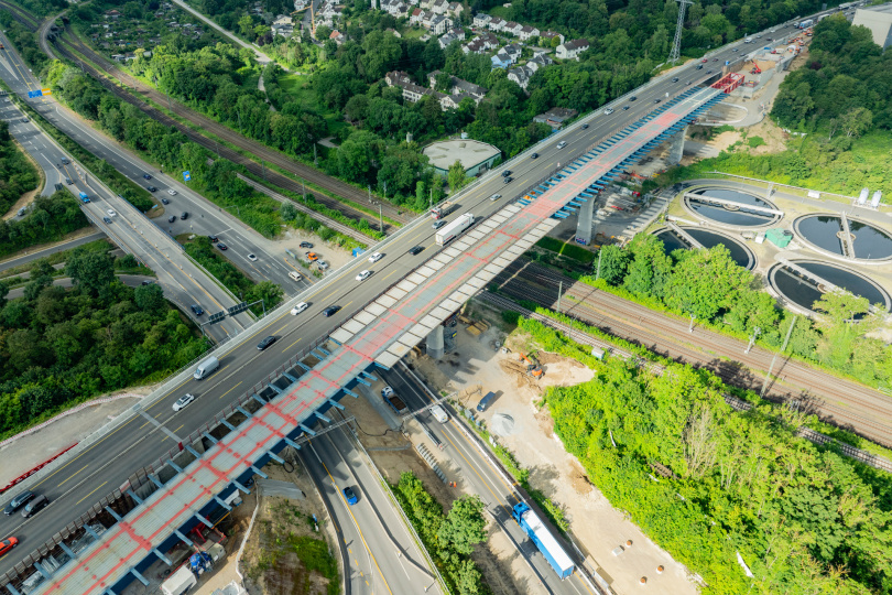 Am 11. Juni 2024 erfolgte der letzte Vorschub der nördlichen Salzbachtalbrücke. Foto: PORR